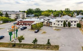 Adobe Inn
